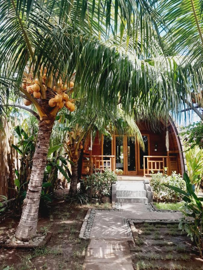 La Paparrucha Bali Bed & Breakfast เปมูเตรัน ภายนอก รูปภาพ
